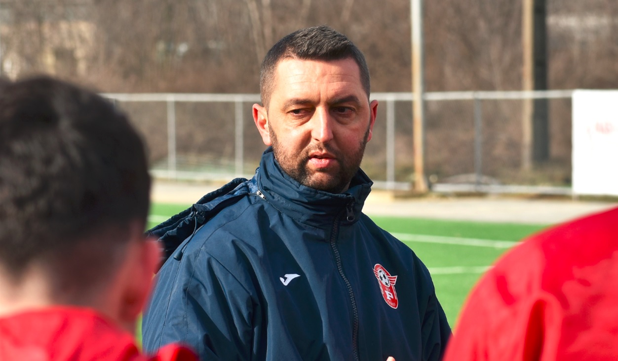 МАКФУДБАЛ ТРЕНЕР на колото: Муарем Муарем