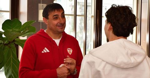 Како ќе игра Македонија: Дилемите на Седлоски во формацијата и на десната страна