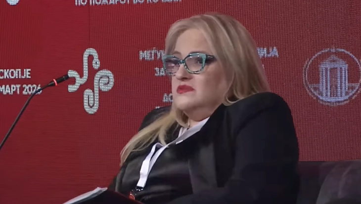 И медицинскиот и немедицинскиот персонал, дишевме како едно: Сведоштво за кобната ноќ по пожарот во Кочани