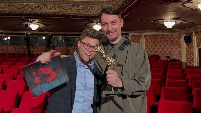 МУЗИЧАРОТ САШКО КОСТОВ ДОБИ НАГРАДА „ИКАР“ ЗА НАЈДОБРА АВТОРСКА МУЗИКА ВО ТЕАТАРСКА ПРЕТСТАВА ВО БУГАРИЈА