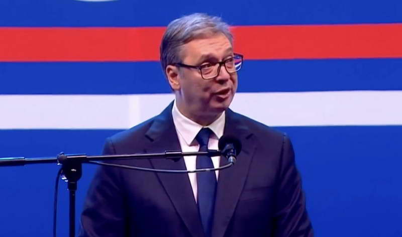 Српскиот претседател Вучиќ прогласи победа, локалните избори ги обележаа тепачки, напади и обвинувања за купени гласови