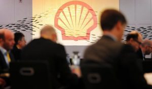 „Шел“ предупредува: Европа би можела да има недостиг на гориво веќе следниот месец