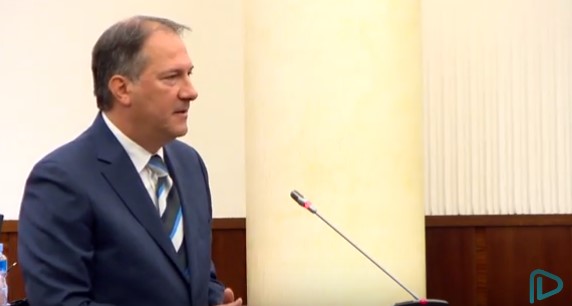 „Норт ататик“…. Жерновски не знае што значи скратеницата НАТО (ВИДЕО)