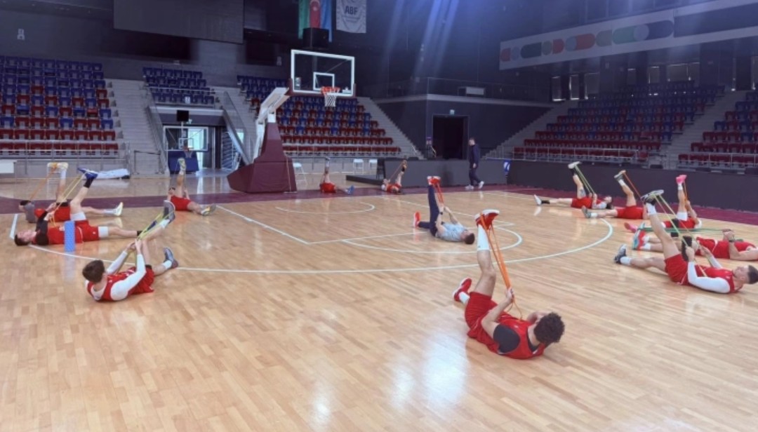 Навиваме за македонските кошаркари во Азербејџан