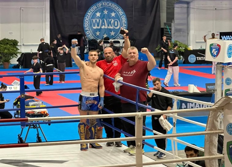 Бронза за Мирко Василев и четири финалиња за македонските кикбоксери на Светскиот куп Италија