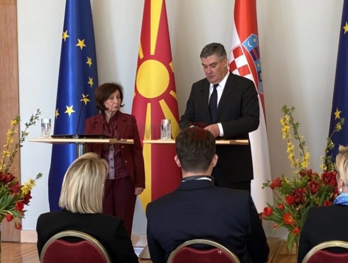 СИЉАНОВСКА СО МИЛАНОВИЌ: Има живот и без ЕУ, и успешен и достоинствен, а патот на Македонија предолго трае, но не по нејзина вина