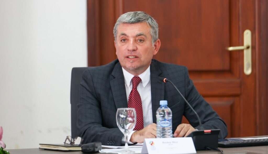 Странските инвеститори задоволни, но, срамежливо кажаа дека има и проблеми