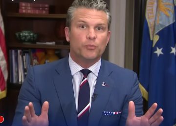 „НЕ ЈА ПОЧНАВМЕ ВОЈНАТА, НО ЌЕ ЈА ЗАВРШИМЕ“ Шефот на Пентагон со остра порака за Иран