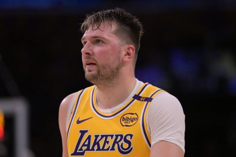 Дончиќ се разделува од својата партнерка, но сака да ги задржи ќерките – почнува правна битка!