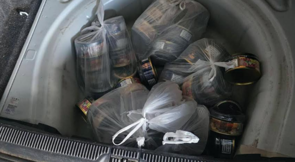 На Блаце спречен обид за шверц на 120 килограми тутун за наргиле