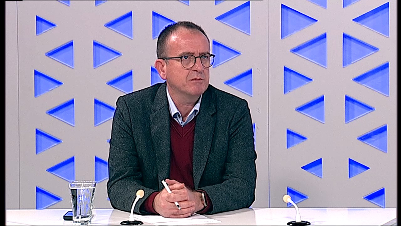 Печатите на Алијанса за Албанците одат кај Таравари