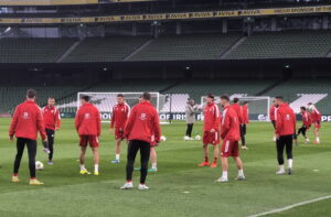 Репрезентативците го одработија тренингот на „Авива“ – Ветуваат поправање на впечатокот од Данска (ВИДЕО/ ФОТО)