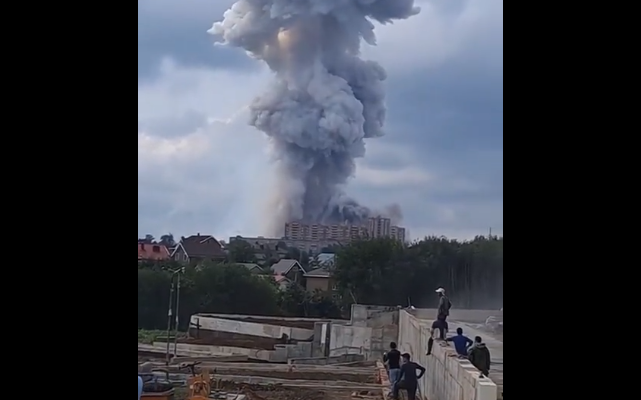 Дронови го погодија Азербејџан, во близина на границата со Иран, двајца повредени