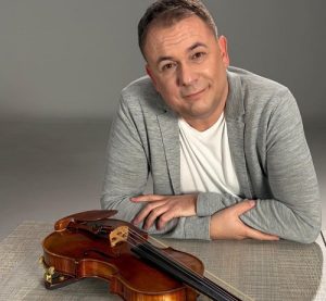 Коки Јанков најавува голем музички проект – „Навикни на промени“ со 20 песни и 20 видеа