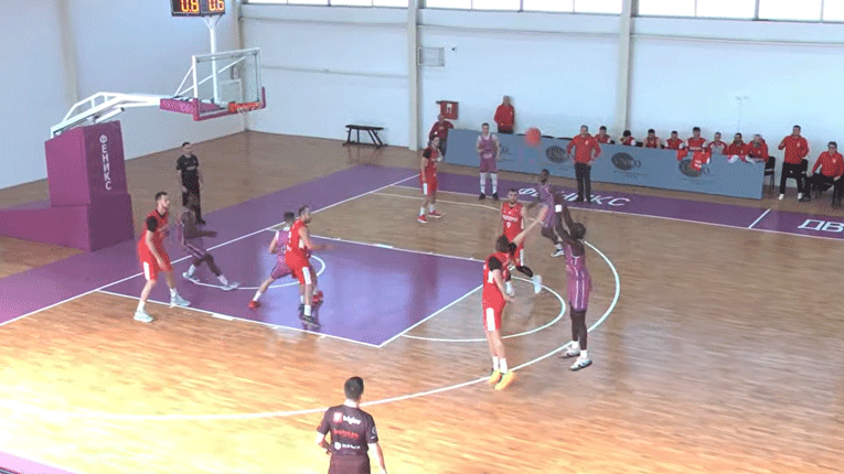 Феникс го победи Работнички и ја вжешти битката за влез во топ 6 и опстанок