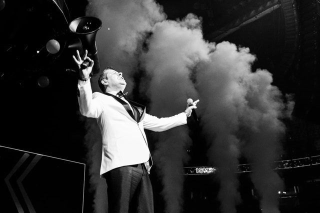 „Оваа недела не е во ред да пееме“: Владо Георгиев го помести својот концерт во Скопје за 24 април