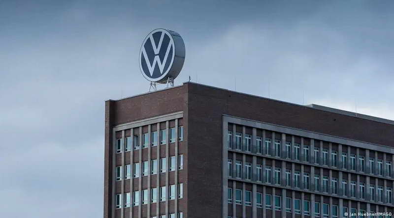 Добивката на Фолксваген преполовена во 2025 година