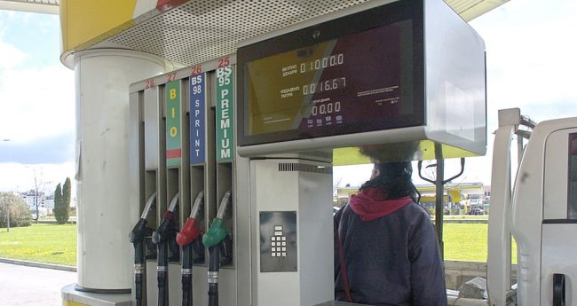 ОД 18 НА 10 ОТСТО СЕ НАМАЛУВА ДДВ ЗА ГОРИВАТА, ОДЛУЧИ ВЛАДАТА