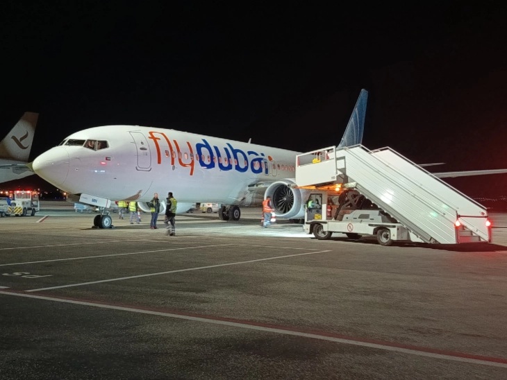 Уште една група евакуирани македонски граѓани денеска ќе пристигнат од Дубаи