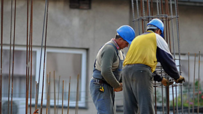 Намален бројот на работници во индустријата