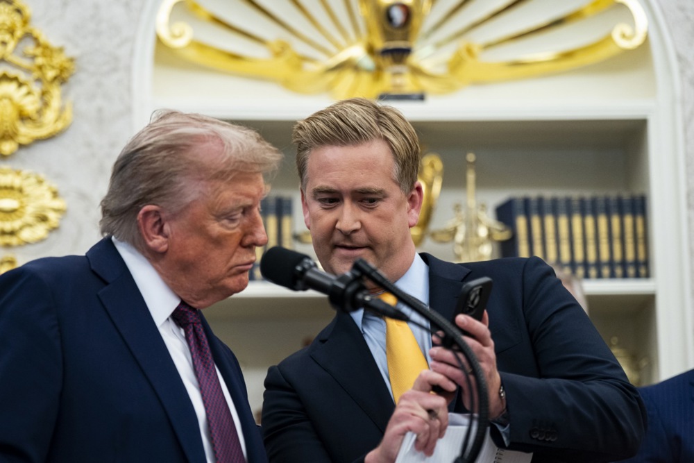 Трамп објавил над 200 пораки на социјалните мрежи од почетокот на војната со Иран