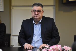 Јакнење на интегритетот во јавната администрација – средба на Минчев со претседателот на ДКСК, Адем Чучуљ