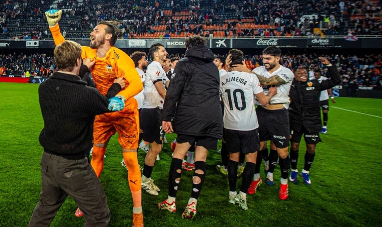 „Чиста мрежа“ за Столе Димитриевски, триумф за Валенсија (ВИДЕО)