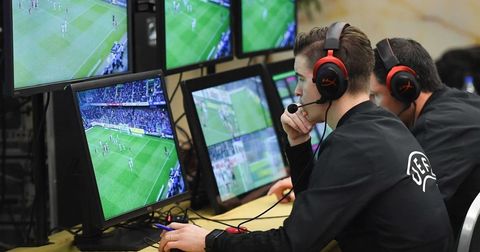 ВАР – алатка за правичност или закана за најважниот спорт на планетата?