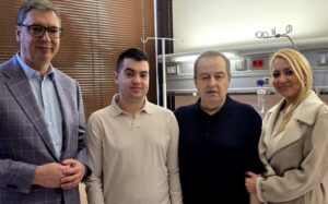 Дачиќ излезе од болница