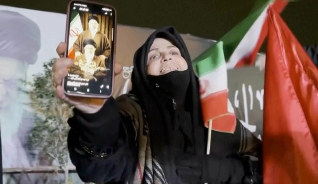 ИЗБОРОТ НА МОЏТАБА ХАМНЕИ ЗА НОВ ЛИДЕР НА ИРАН Е ГОЛЕМА ГРЕШКА, КАЖА ТРАМП