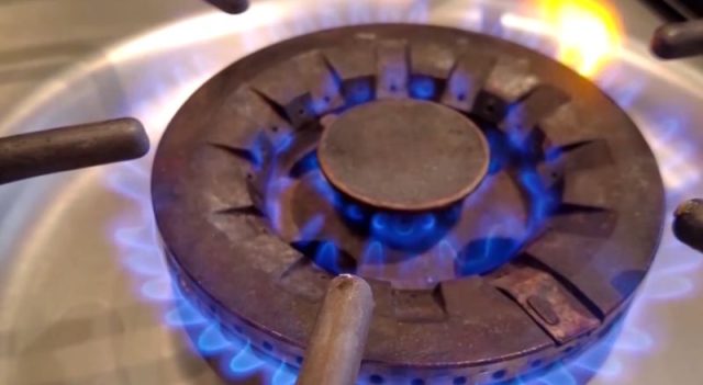 Цената на гасот во Европа достигна 65 евра/MWh поради ескалацијата на конфликтот на Блискиот Исток