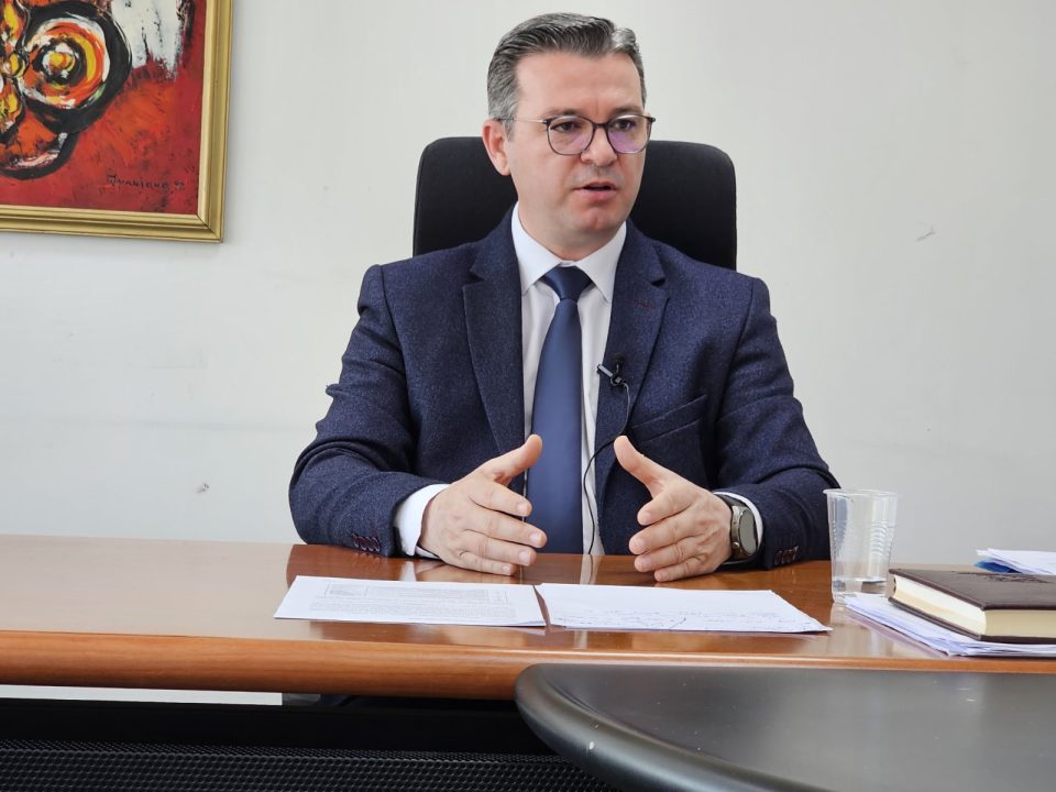 Трипуновски не чувствува одговорност за уапсените директори: Никого нема да штитам