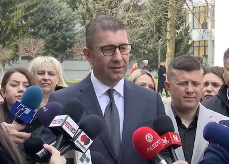 Мицкоски: Се одлучивме за намалување на ДДВ, а не на акцизата за горивата оти сакавме поробусна интервенција