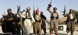 (ВИДЕО) Курдскиот град Санандаџ е во пламен