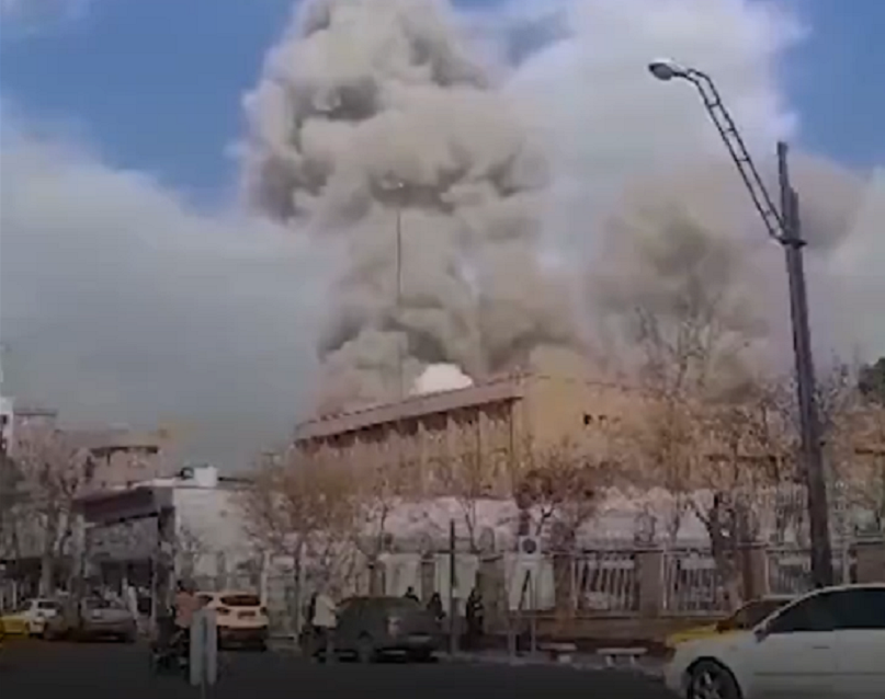 Еден од четворица Американци ги поддржува нападите на Иран