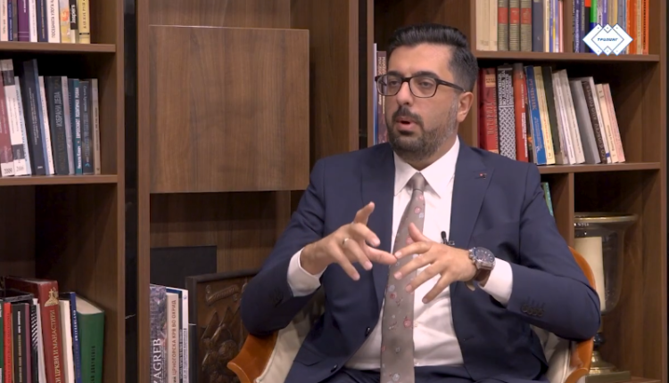 Проф. Петрески: Владината мерка да се намали ДДВ-то на нафтените деривати е соодветна, но комуникацијата е значајно задоцнета