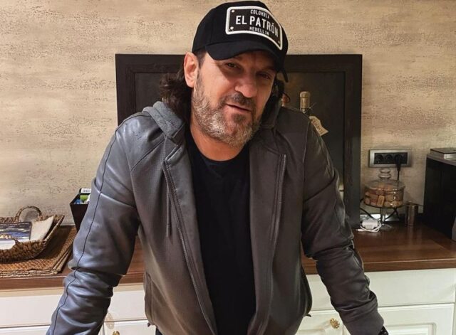 Аца Лукас приведен во Шведска – пејачот се огласи и ги откри деталите