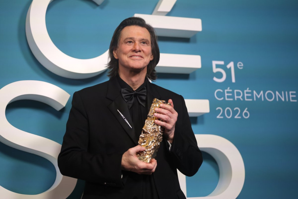 „Дали носи маска?“: Што се случува со лицето на Џим Кери? – Социјалните медиуми се разгореа за изгледот на актерот