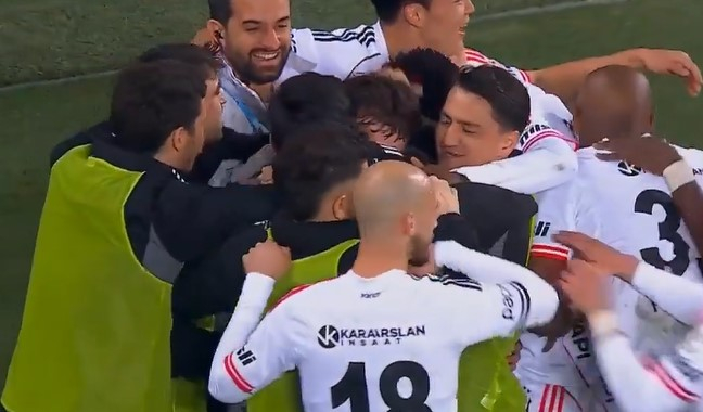 Турска лекција за изведување докторски слободен удар