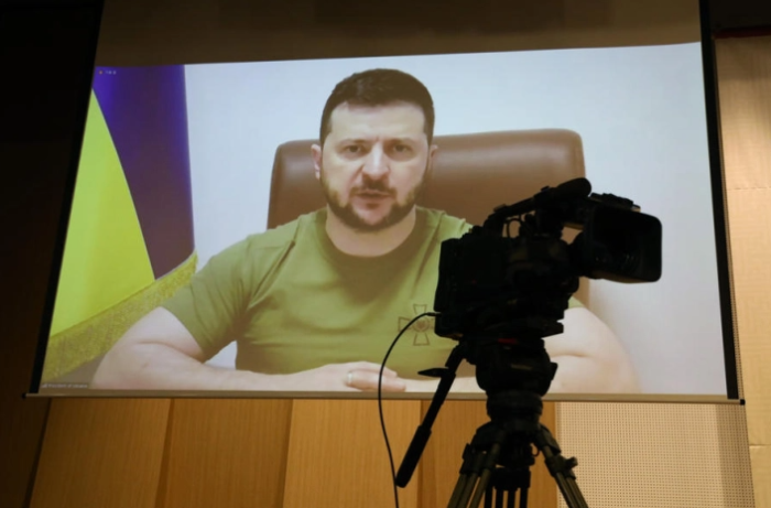 Зеленски: САД сигнализираат продолжување на мировните преговори