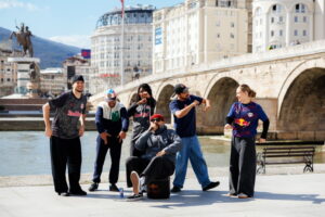 Кои се брејкденсерите што настапуваа со Тони Зен на Златна Бубамара?