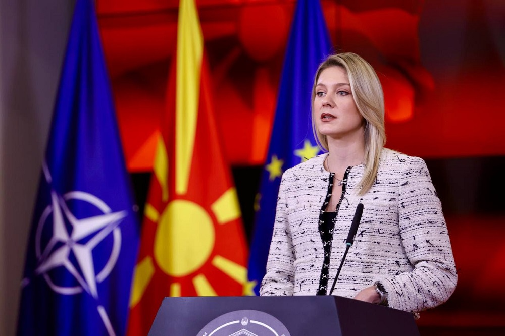 Одземени се лиценците на уште шест фирми за производство на медицински канабис, соопшти Владата