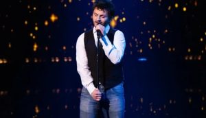 (ВИДЕО) Ја пренел емоцијата – Настап што ги расплакал сите: Натпреварувачот на шоуто „Твоето лице звучи познато“ се трансформирал во Тоше Проески