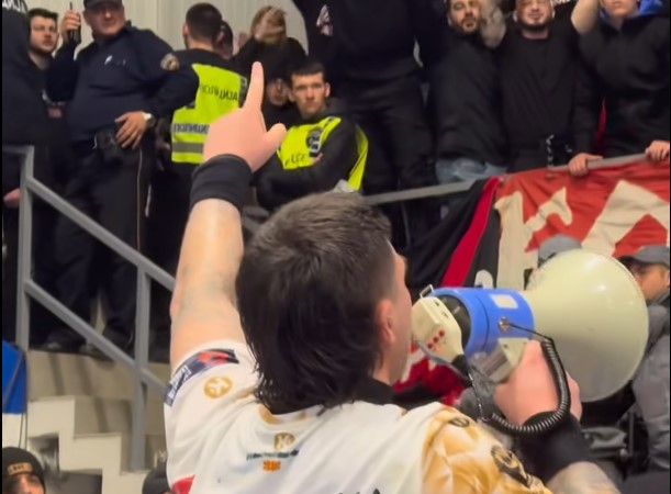 Мечка во ултрас издание, ги запали Комити во Автокоманда