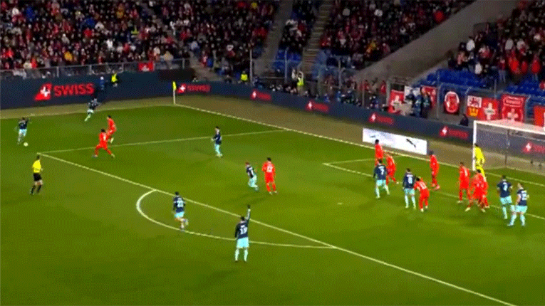 Го воодушеви фудбалскиот свет, најубавиот гол во кариерата на Вирц (Видео)