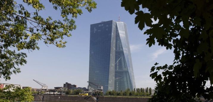 ЕЦБ предупредува дека војната во Иран може да ја зголеми инфлацијата во еврозоната