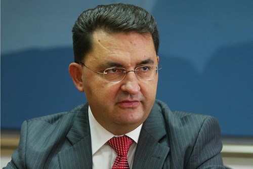 Гувернерот Славески: Денарот е стабилен, институциите се подготвени за навремена реакција