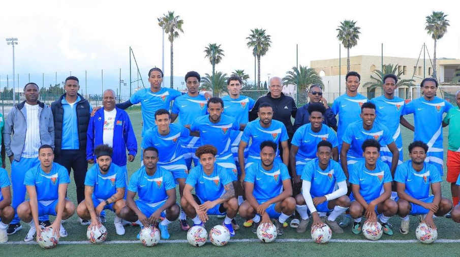 Седум години немаа одиграно ниту еден меч, се појавија на терен и победија