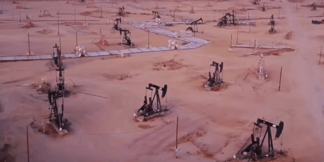 САД ќе ослободат 172 милиони барели нафта од стратешките резерви