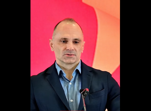 Филипче го поддржа нападот врз Иран, но тврди дека нашата власт има контакти со Путин